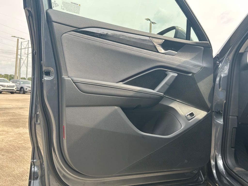 2025 Volkswagen Tiguan 2.0T SE Tampa FL