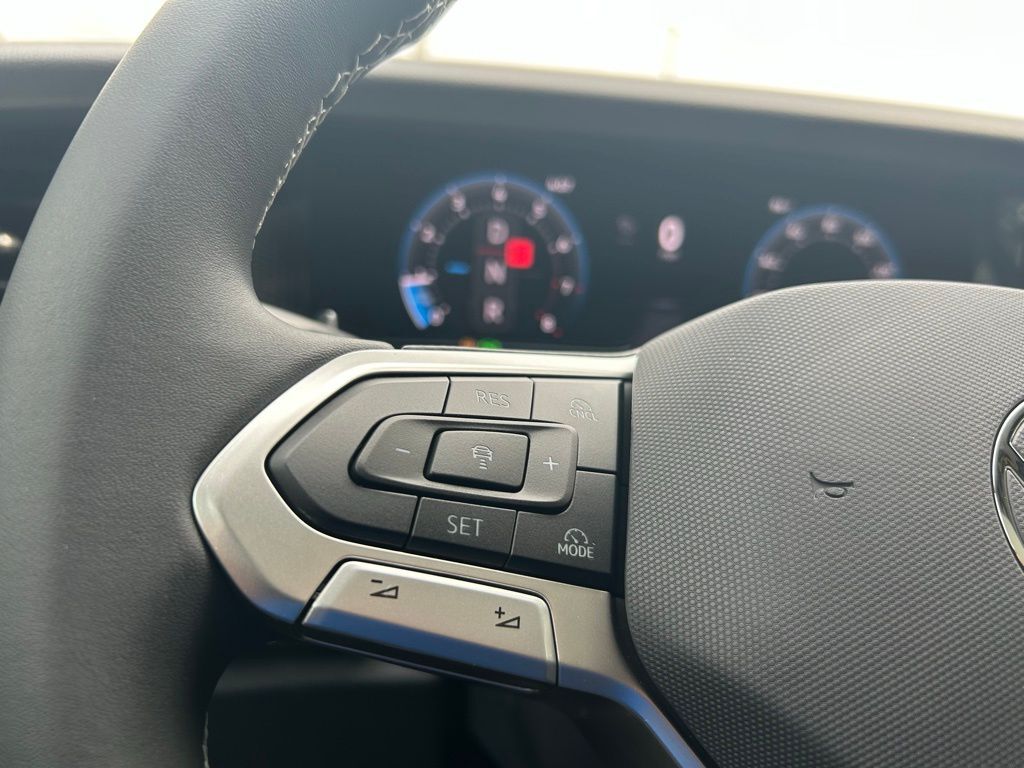 2025 Volkswagen Tiguan 2.0T SE Tampa FL