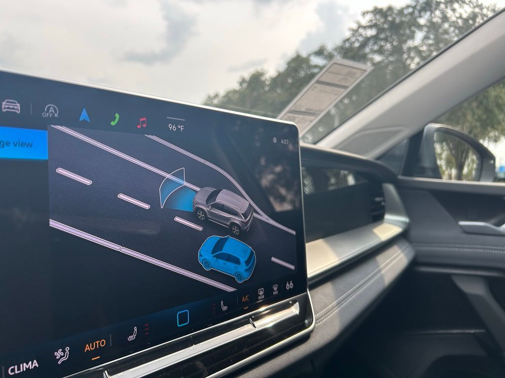 2025 Volkswagen Tiguan 2.0T SE Tampa FL