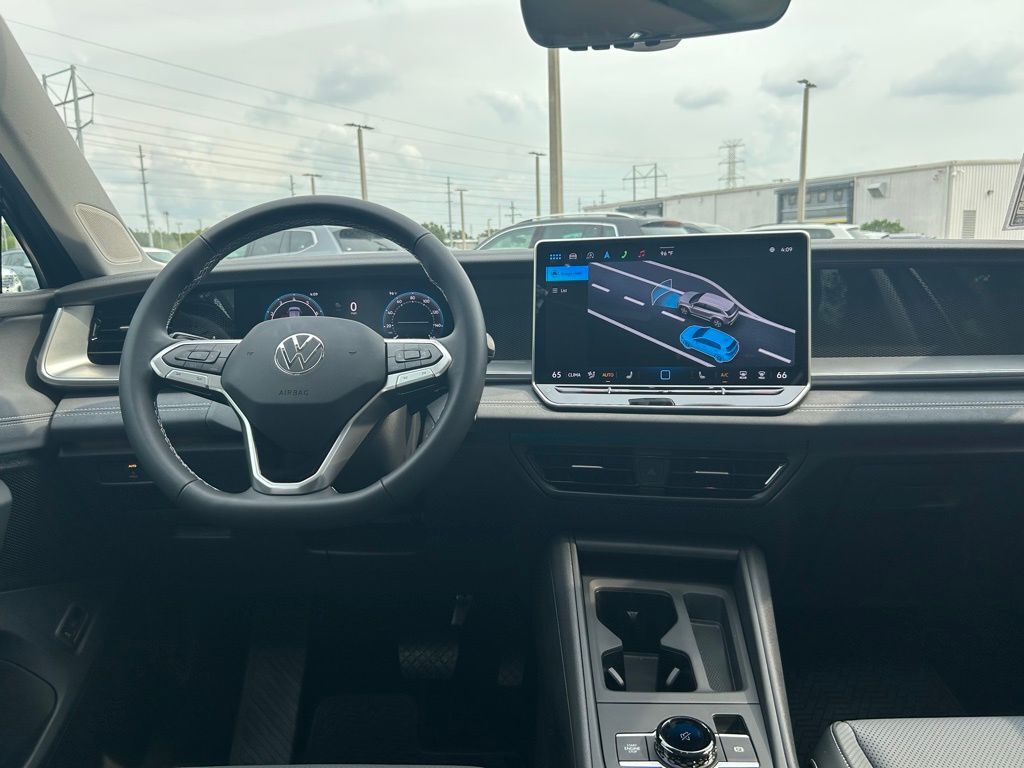 2025 Volkswagen Tiguan 2.0T SE Tampa FL