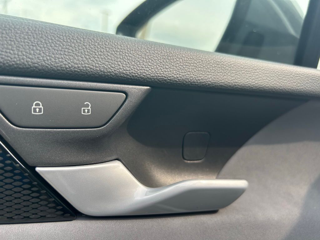 2025 Volkswagen Tiguan 2.0T SE Tampa FL