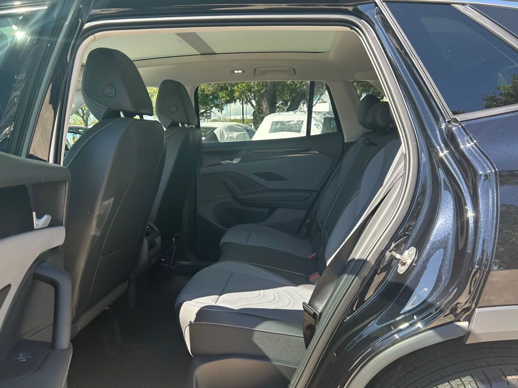 2025 Volkswagen Tiguan 2.0T SE Tampa FL