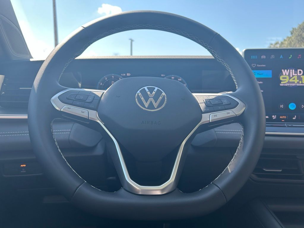 2025 Volkswagen Tiguan 2.0T SE Tampa FL