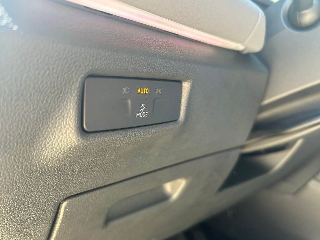 2025 Volkswagen Tiguan 2.0T SE Tampa FL
