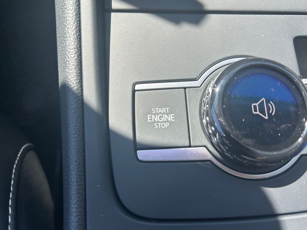 2025 Volkswagen Tiguan 2.0T SE Tampa FL