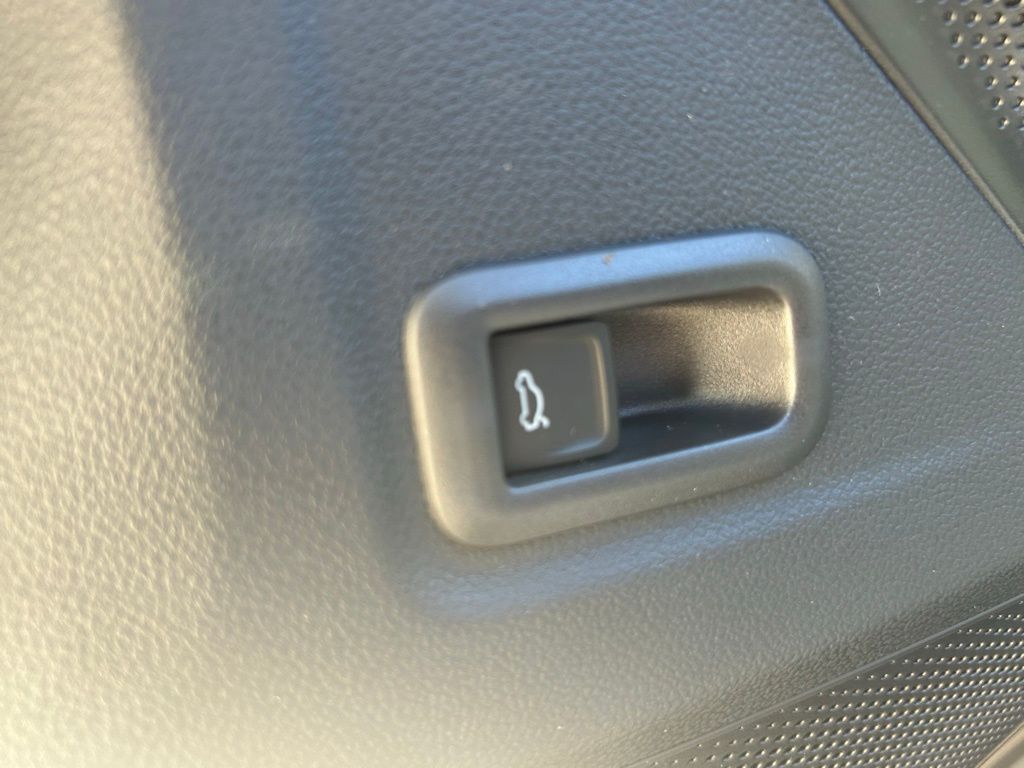 2025 Volkswagen Tiguan 2.0T SE Tampa FL