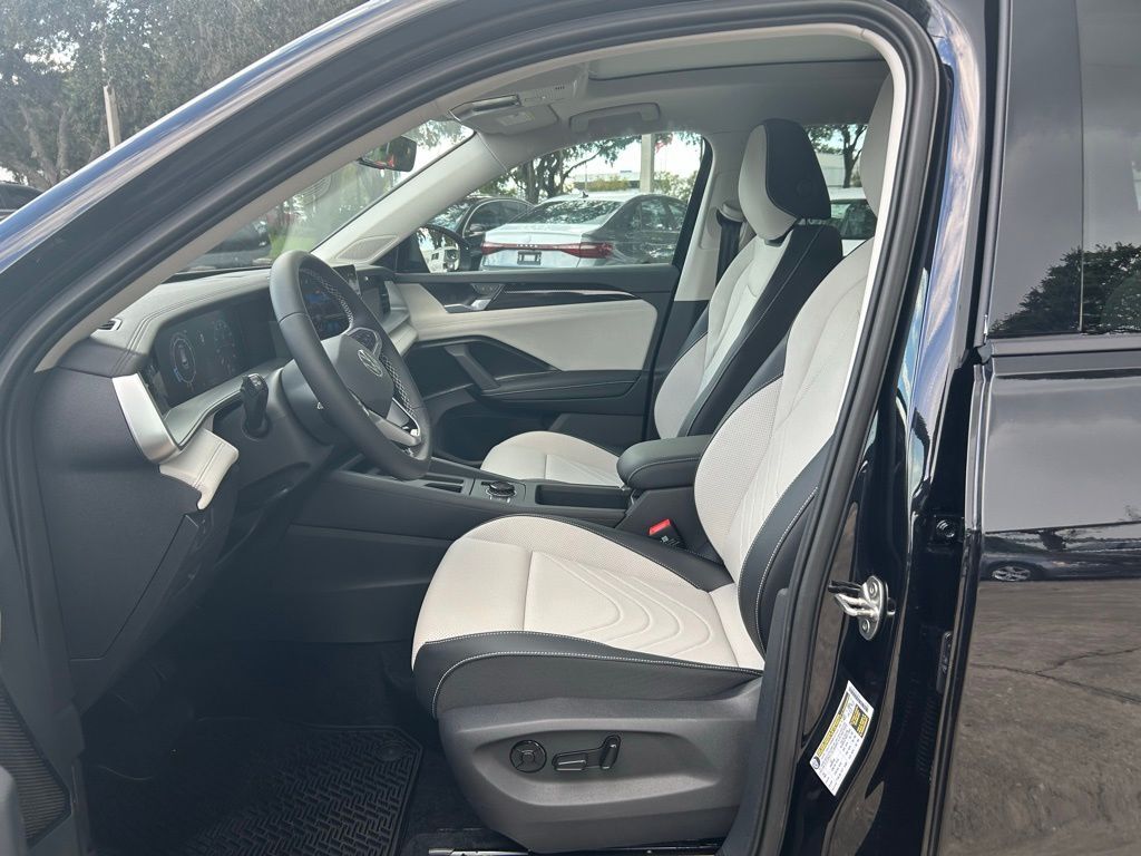 2025 Volkswagen Tiguan 2.0T SE Tampa FL