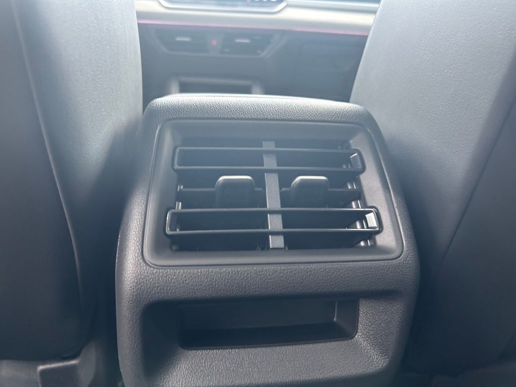 2025 Volkswagen Tiguan 2.0T SE Tampa FL