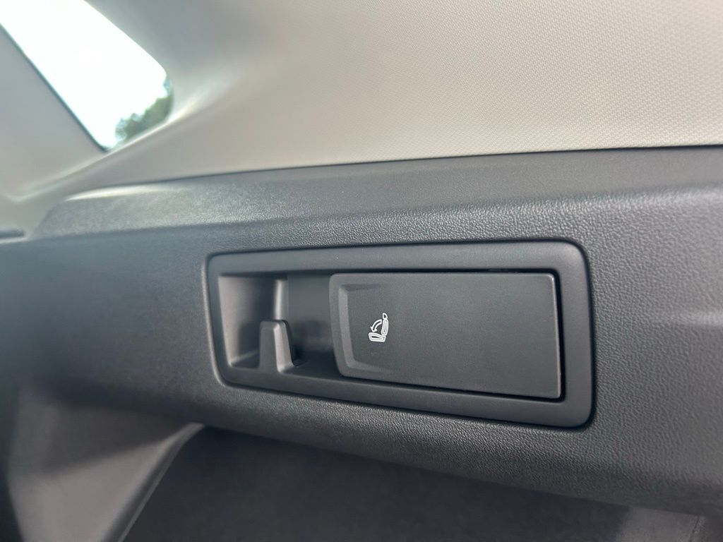 2025 Volkswagen Tiguan 2.0T SE Tampa FL