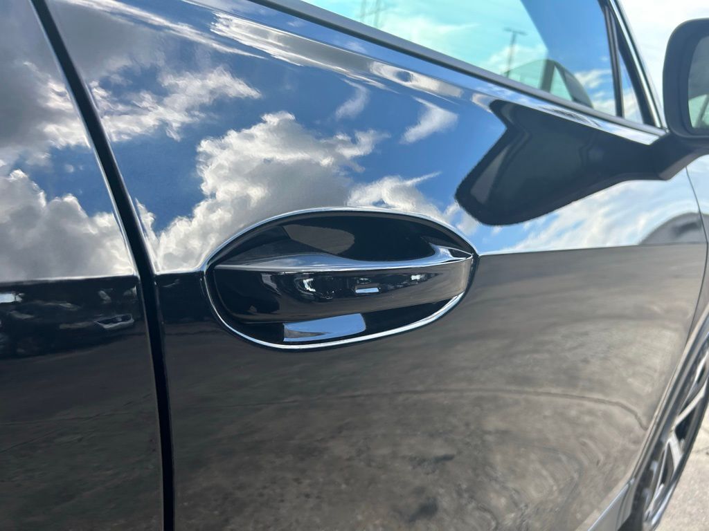 2025 Volkswagen Tiguan 2.0T SE Tampa FL