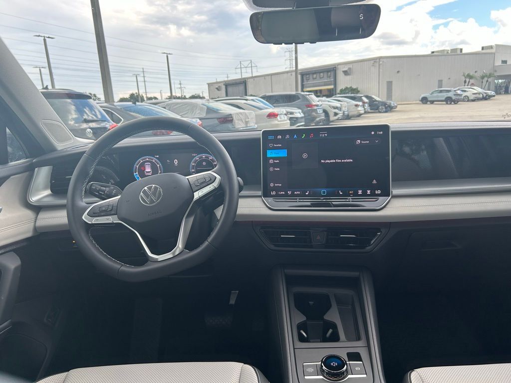 2025 Volkswagen Tiguan 2.0T SE Tampa FL