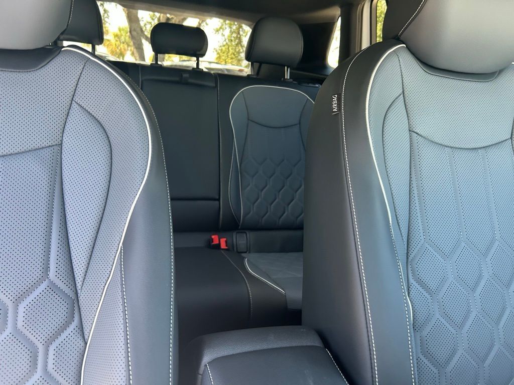 2025 Volkswagen Tiguan 2.0T SEL R-Line Tampa FL