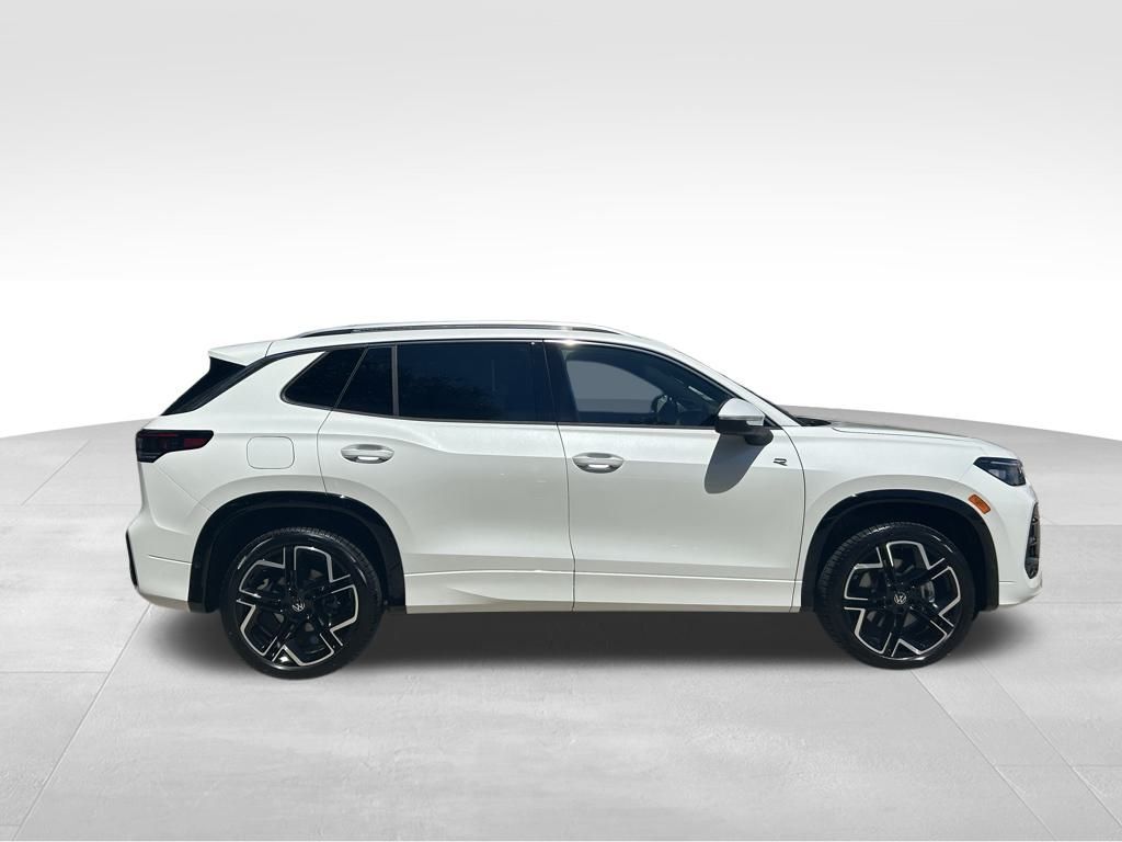 2025 Volkswagen Tiguan 2.0T SEL R-Line Tampa FL