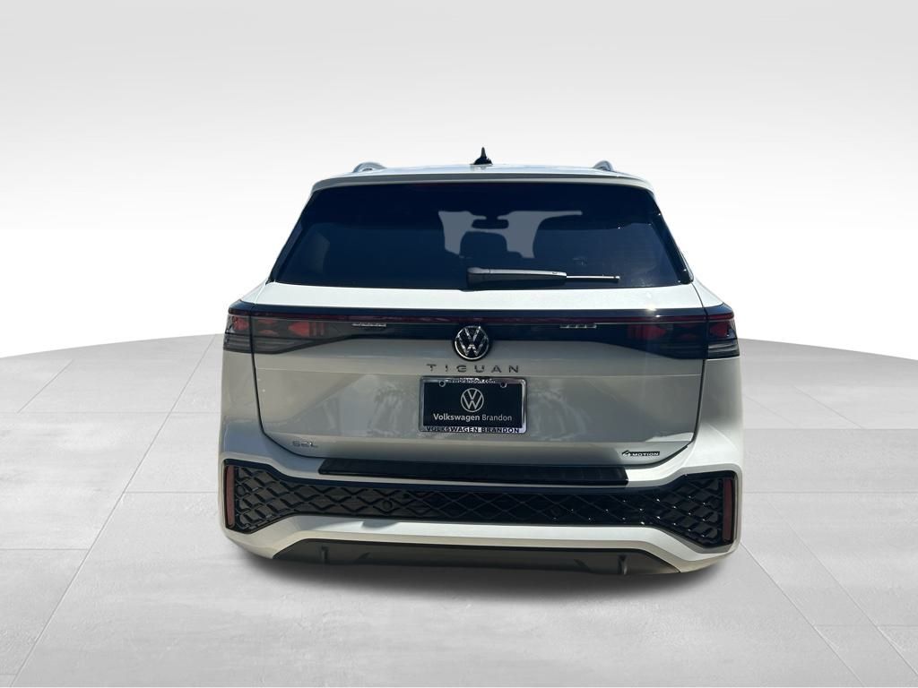 2025 Volkswagen Tiguan 2.0T SEL R-Line Tampa FL