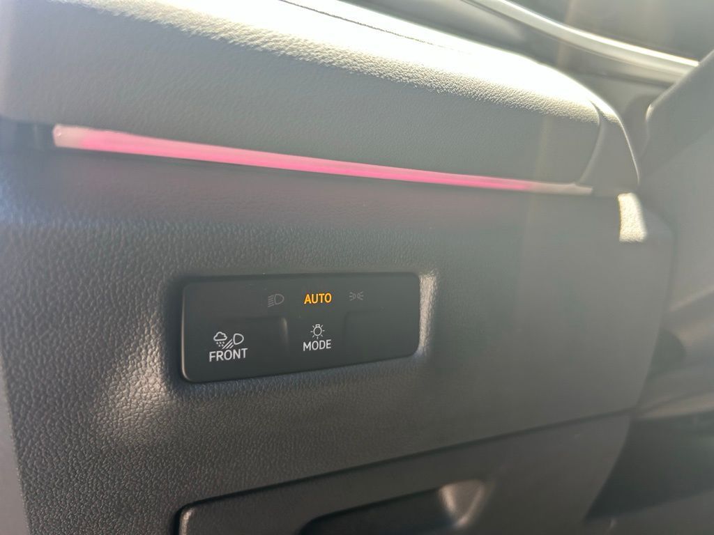 2025 Volkswagen Tiguan 2.0T SEL R-Line Tampa FL