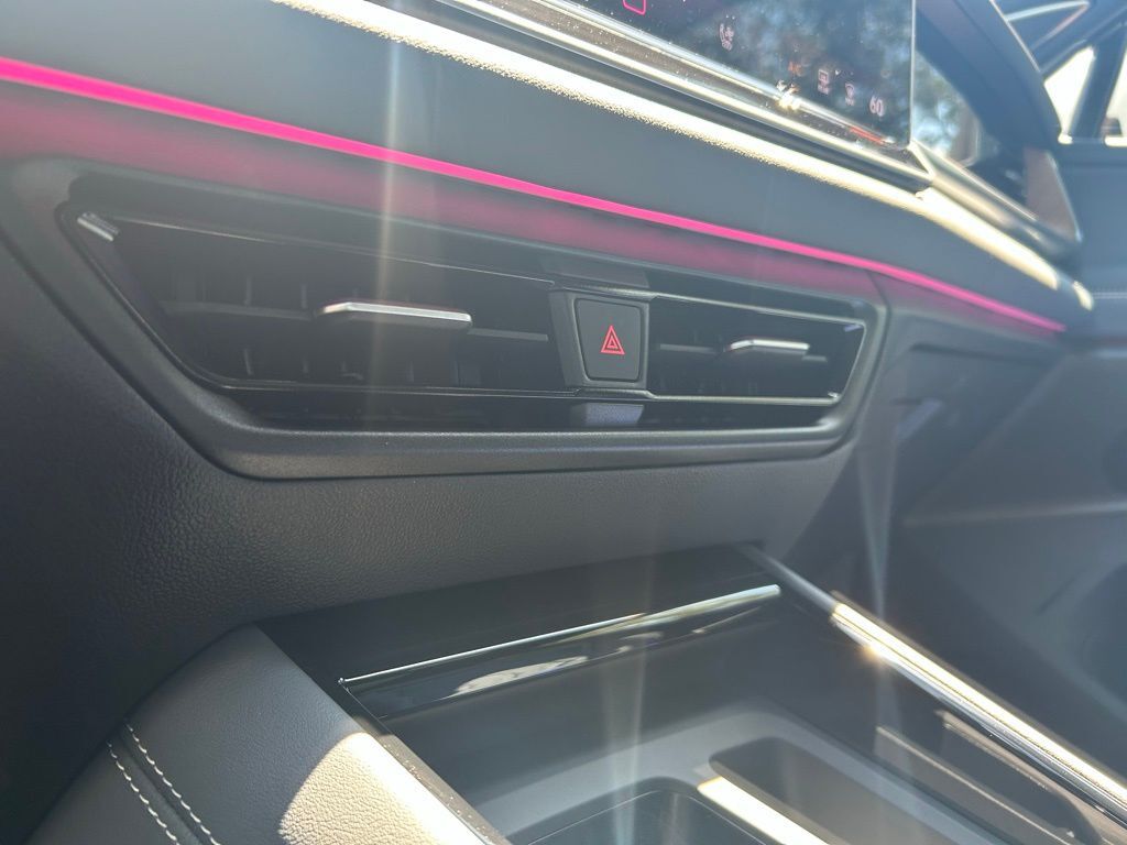 2025 Volkswagen Tiguan 2.0T SEL R-Line Tampa FL