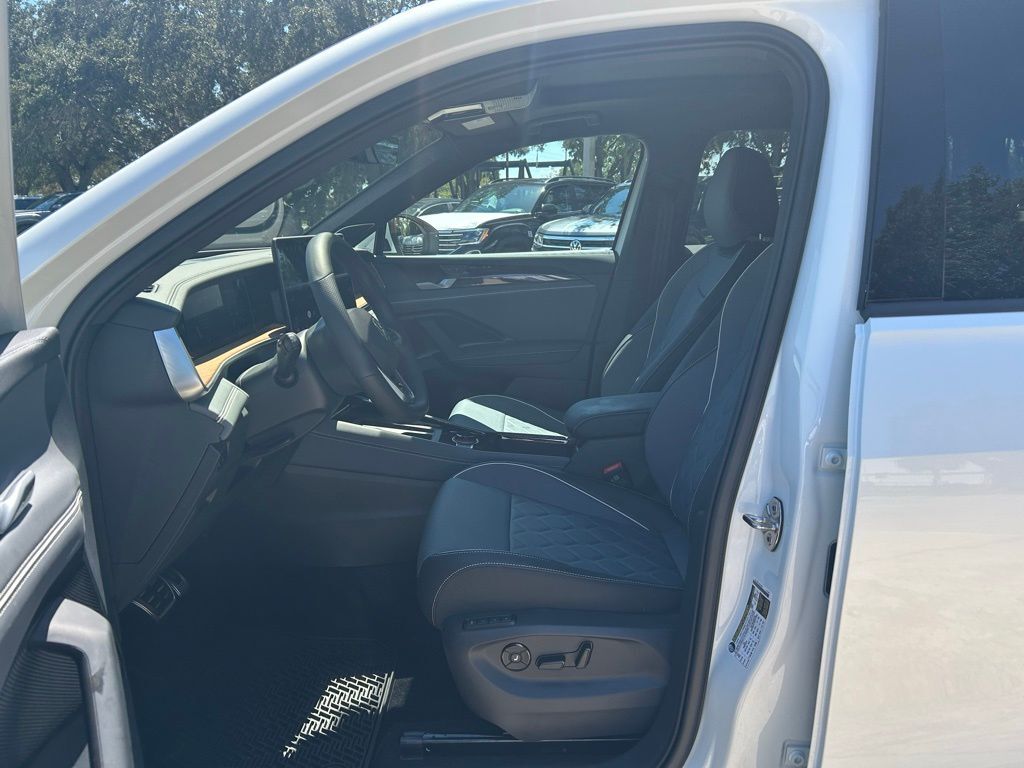 2025 Volkswagen Tiguan 2.0T SEL R-Line Tampa FL
