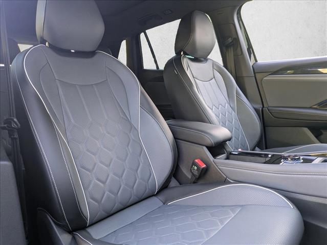 2025 Volkswagen Tiguan SEL R-Line Roseville CA