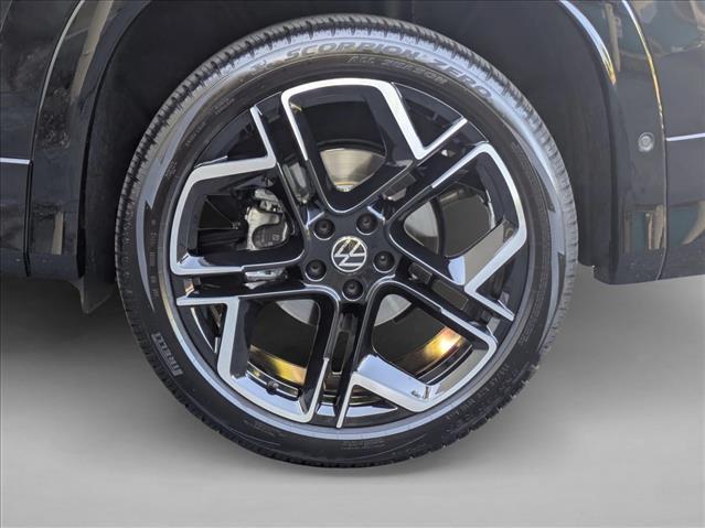 2025 Volkswagen Tiguan SEL R-Line Roseville CA