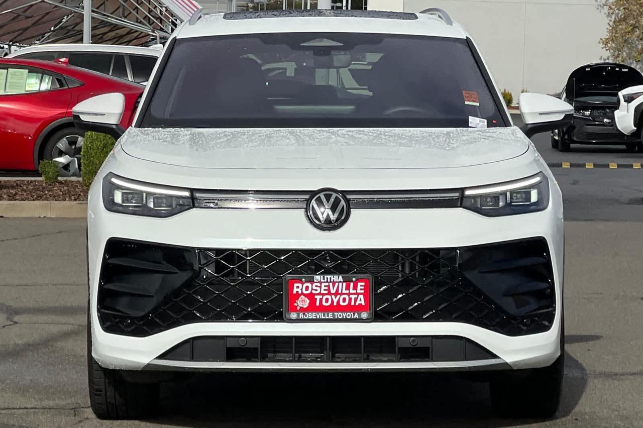 2025 Volkswagen Tiguan SEL R-Line Roseville CA