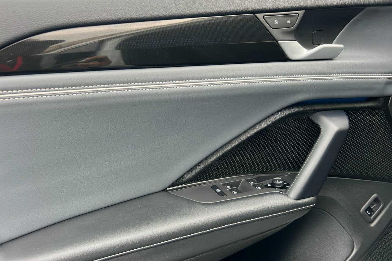 2025 Volkswagen Tiguan SEL R-Line Roseville CA