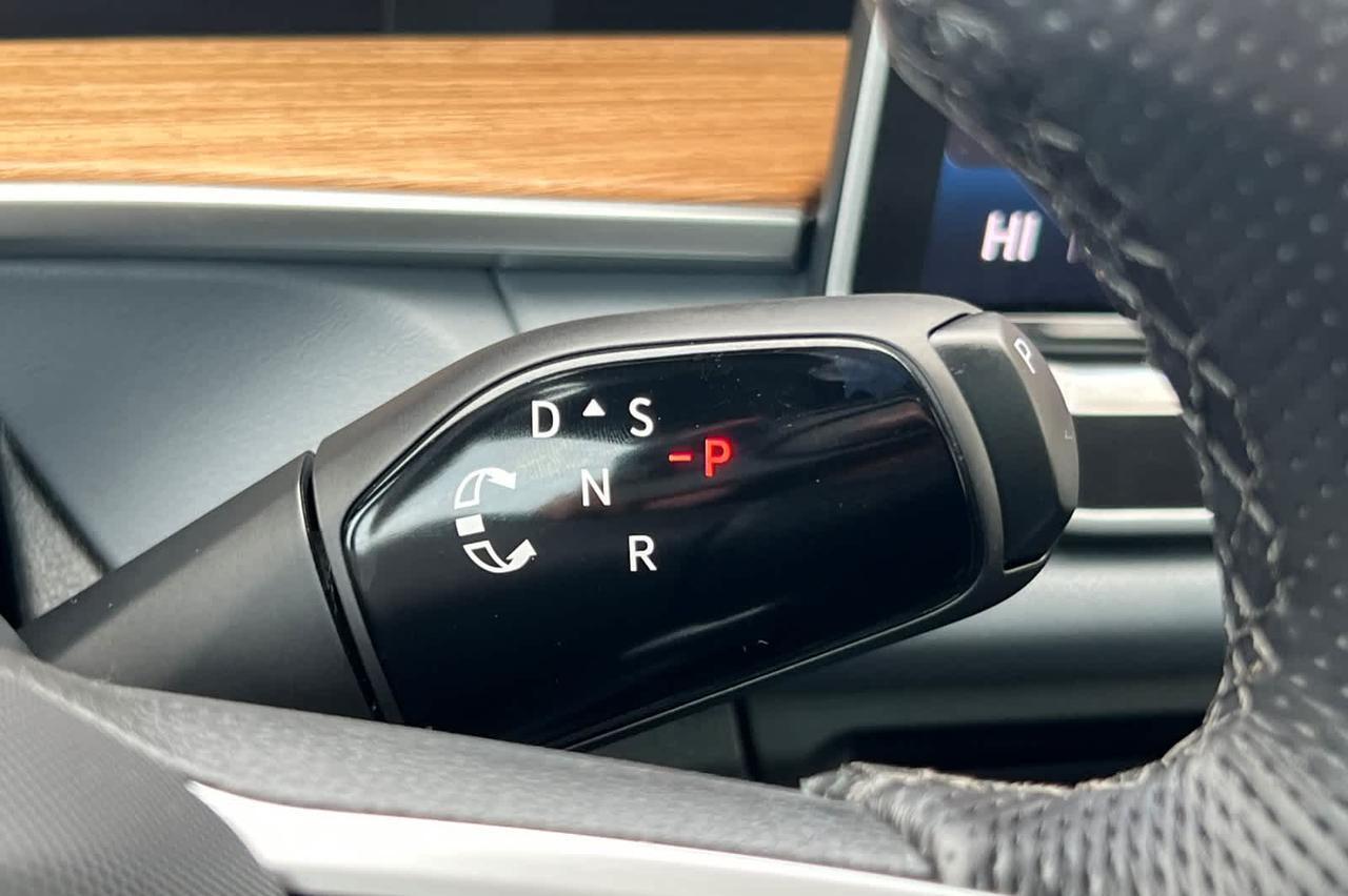 2025 Volkswagen Tiguan SEL R-Line Roseville CA