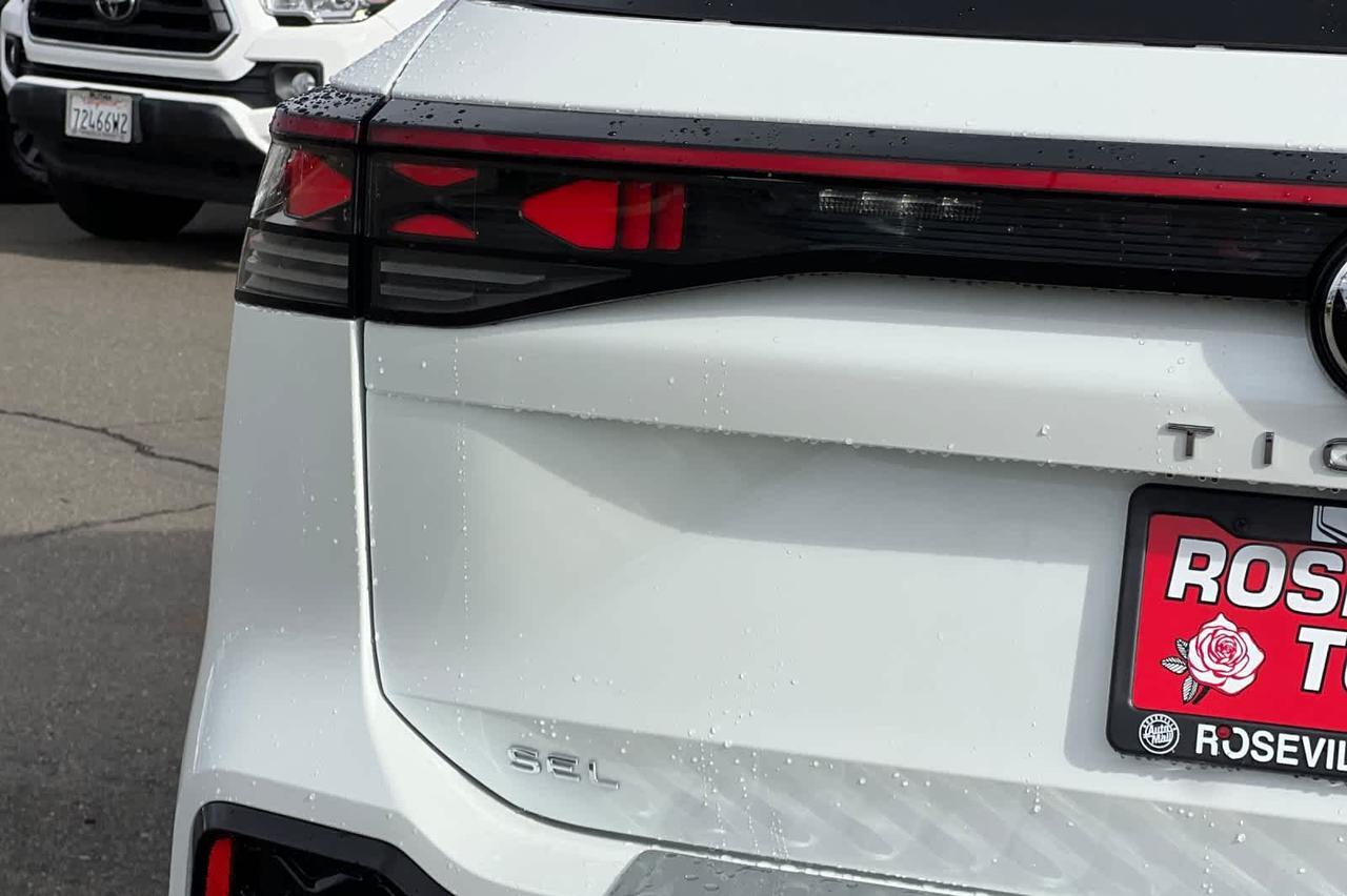 2025 Volkswagen Tiguan SEL R-Line Roseville CA