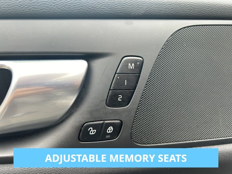 2025 Volvo S60 Core - 1 OWNER - ONLY 19K MILES Webster MA 2025 Volvo S60 Core - 1 OWNER - ONLY 19K MILES Webster MA