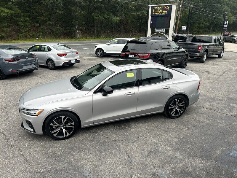 2025 Volvo S60 Core - 1 OWNER - ONLY 19K MILES Webster MA 2025 Volvo S60 Core - 1 OWNER - ONLY 19K MILES Webster MA