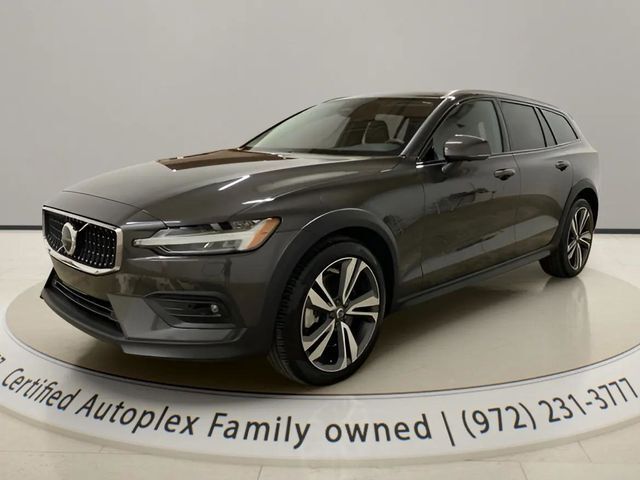 2025 Volvo V60 Cross Country B5 Plus Dallas TX 2025 Volvo V60 Cross Country B5 Plus Dallas TX