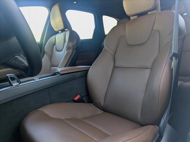 2025 Volvo XC60 Plug-In Hybrid Plus Roseville CA