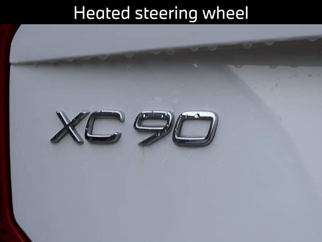 2025 Volvo XC90 B6 Ultra