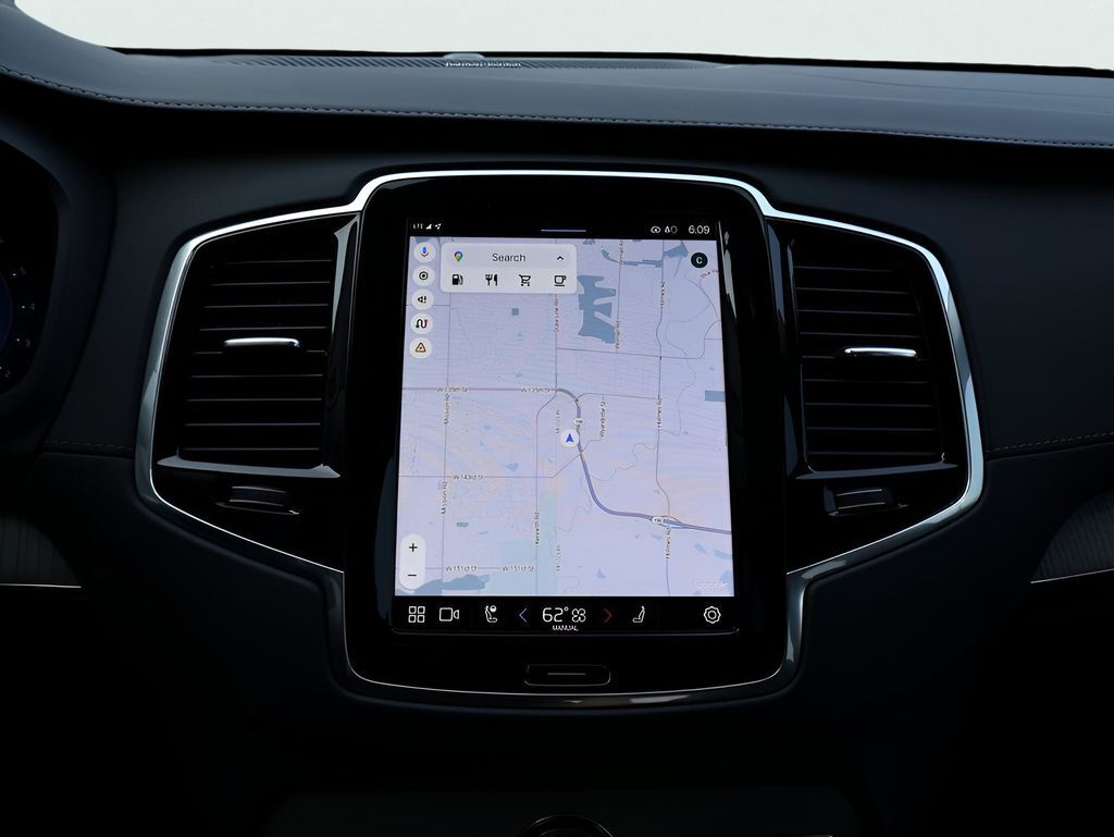 2025 Volvo XC90 B6 Ultra