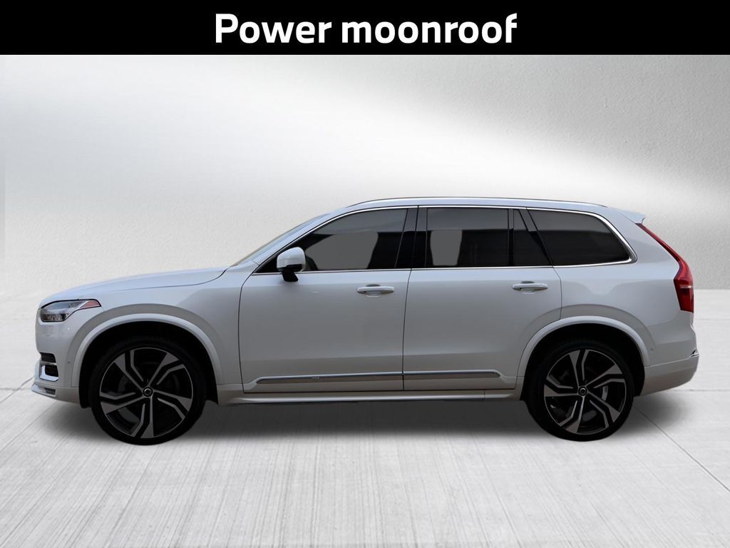 2025 Volvo XC90 B6 Ultra