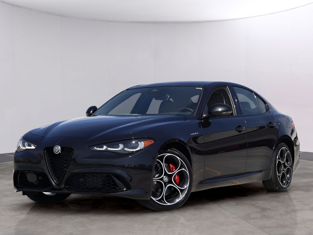 2026 Alfa Romeo Giulia Base