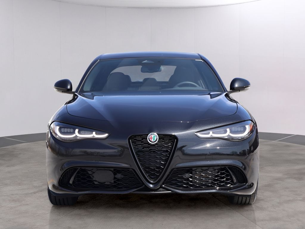 2026 Alfa Romeo Giulia Base