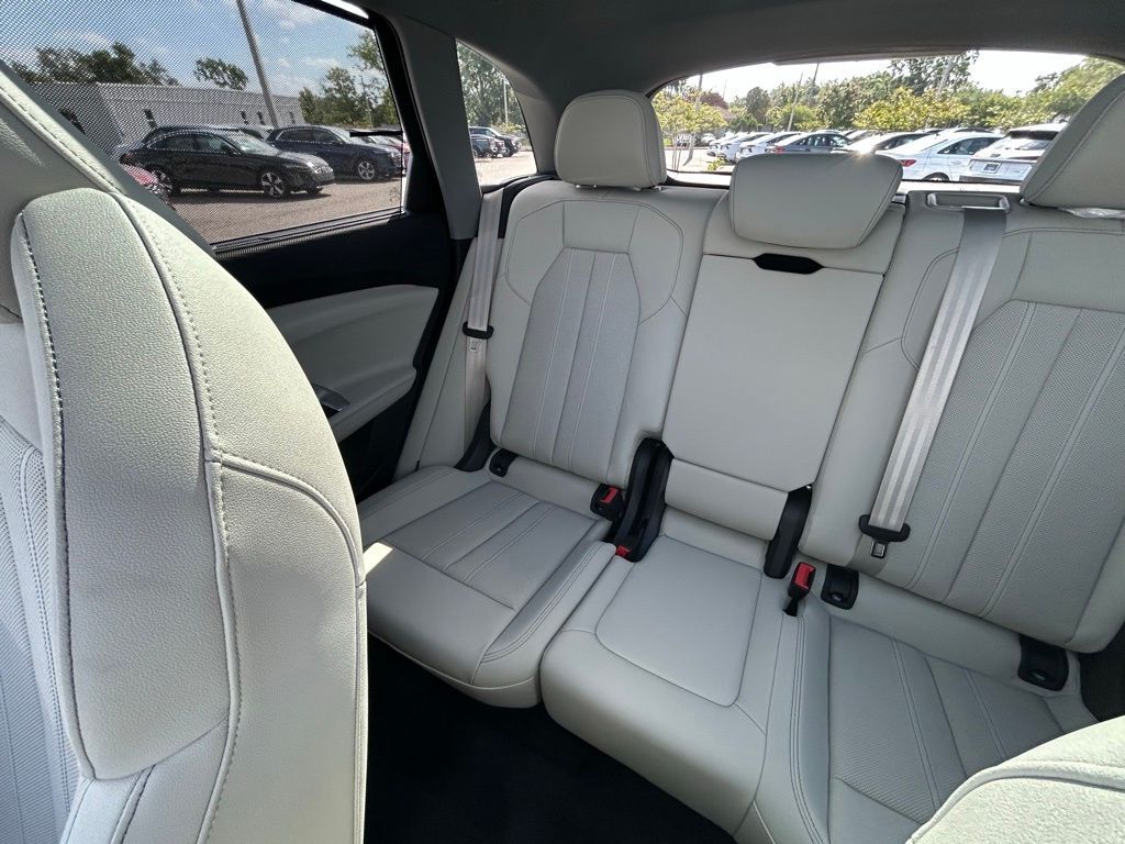 2026 Audi Q5 2.0T Premium Plus Lakeland FL