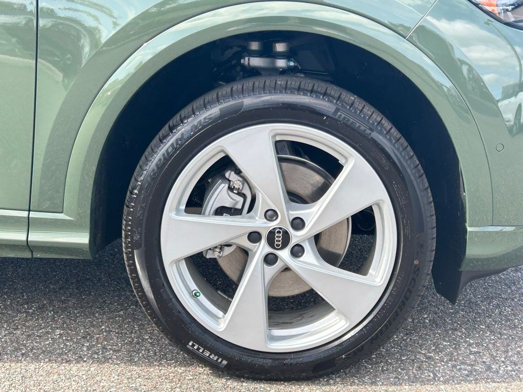 2026 Audi Q5 2.0T Premium Plus Lakeland FL