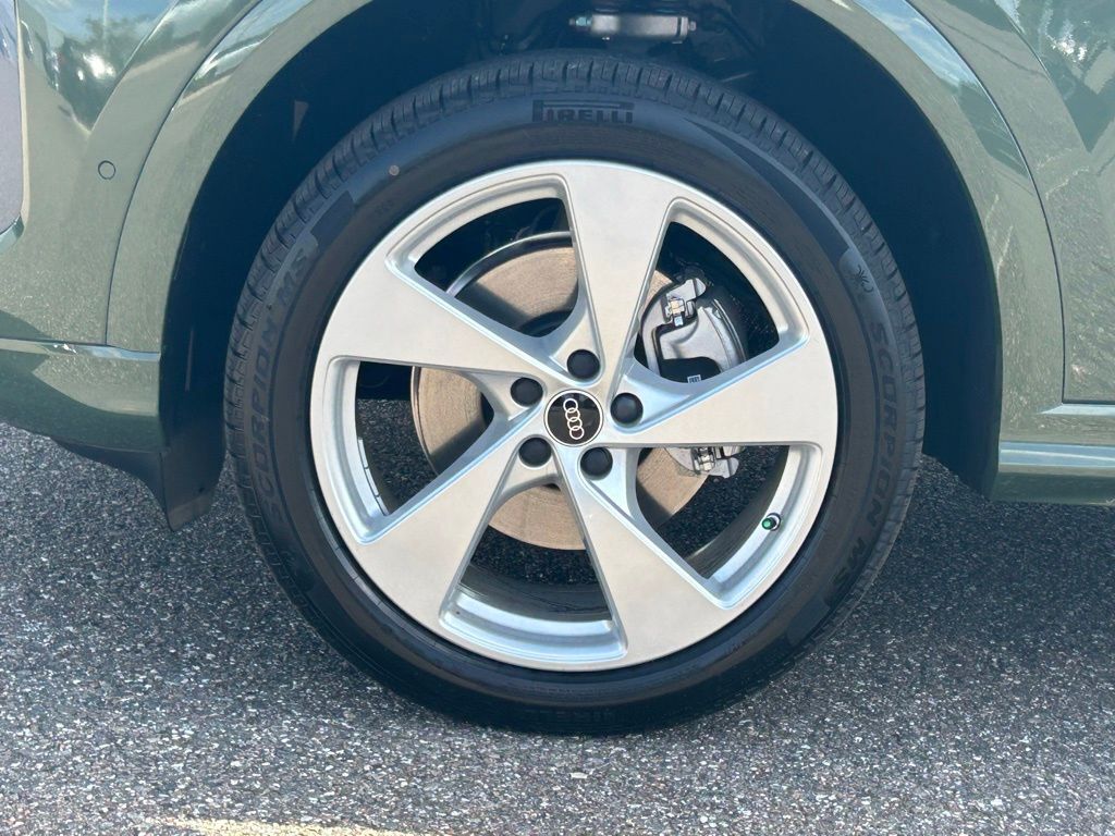 2026 Audi Q5 2.0T Premium Plus Lakeland FL