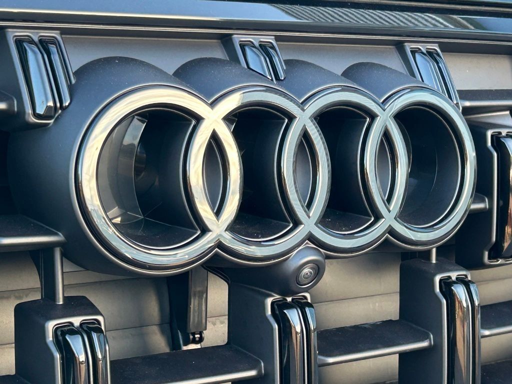 2026 Audi Q7 45 Premium Lakeland FL