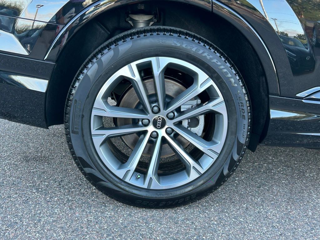 2026 Audi Q7 45 Premium Lakeland FL