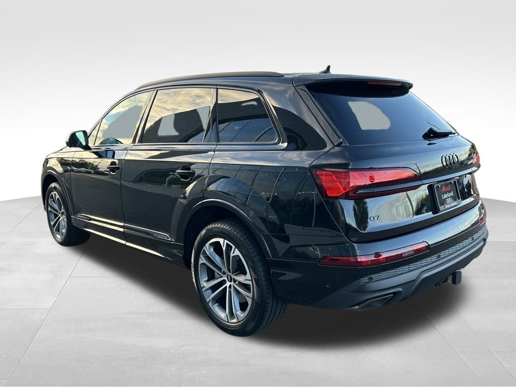 2026 Audi Q7 45 Premium Lakeland FL