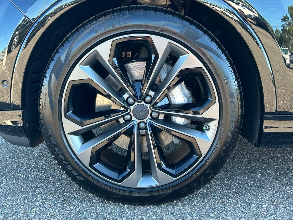 2026 Audi Q7 55 Prestige Lakeland FL