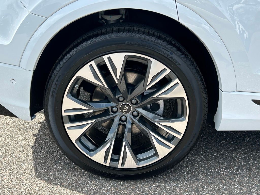 2026 Audi Q8 55 Premium Plus Lakeland FL