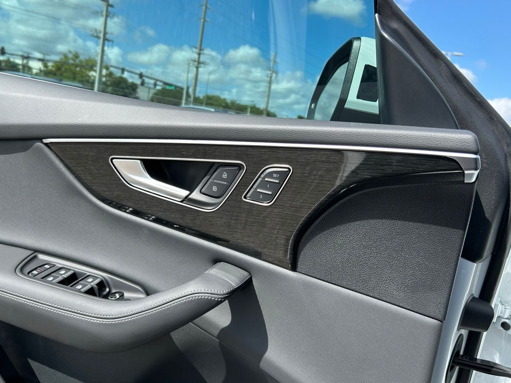 2026 Audi Q8 Lakeland FL