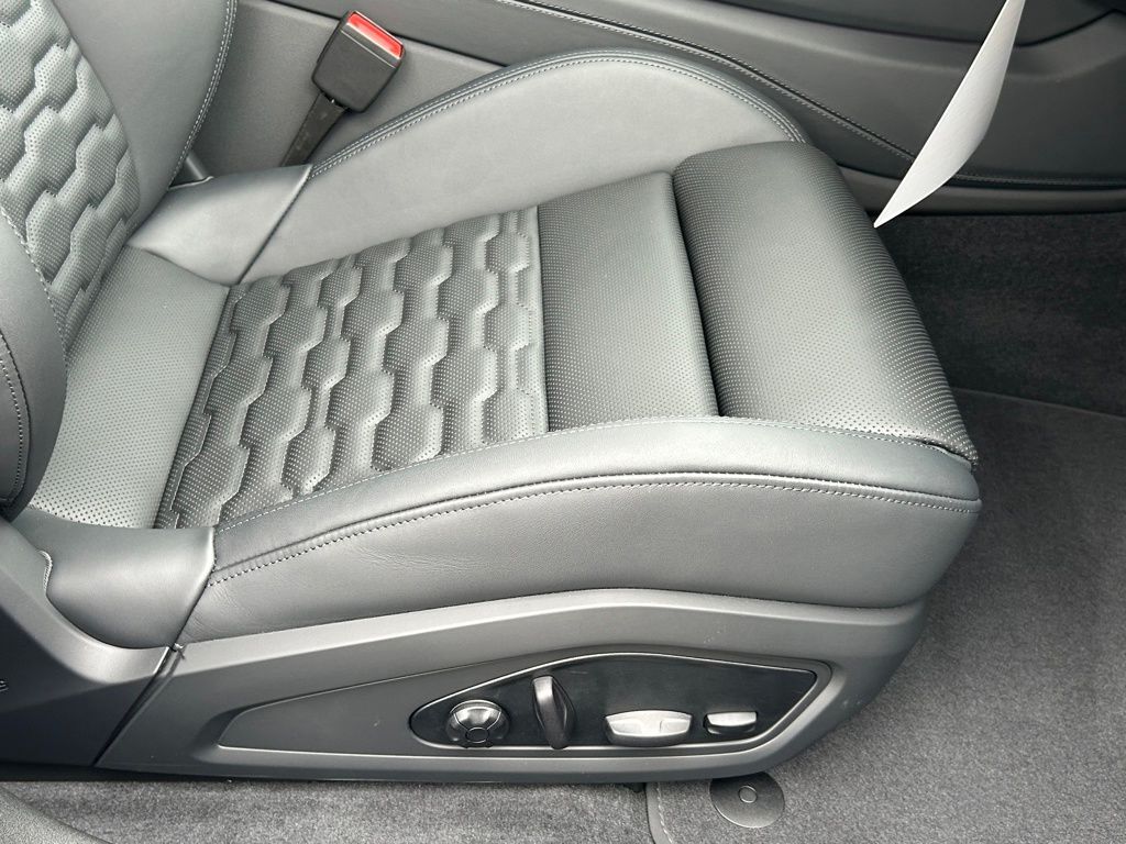 2026 Audi RS e-tron GT performance Base Lakeland FL