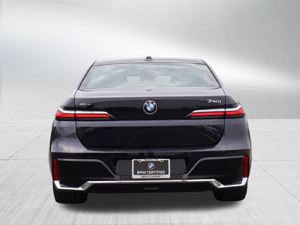 2026 BMW 7 Series 740i xDrive