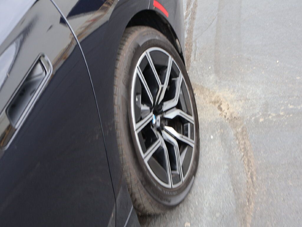 2026 BMW 7 Series 740i xDrive