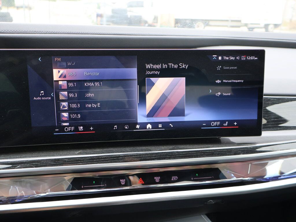 2026 BMW 7 Series 740i xDrive