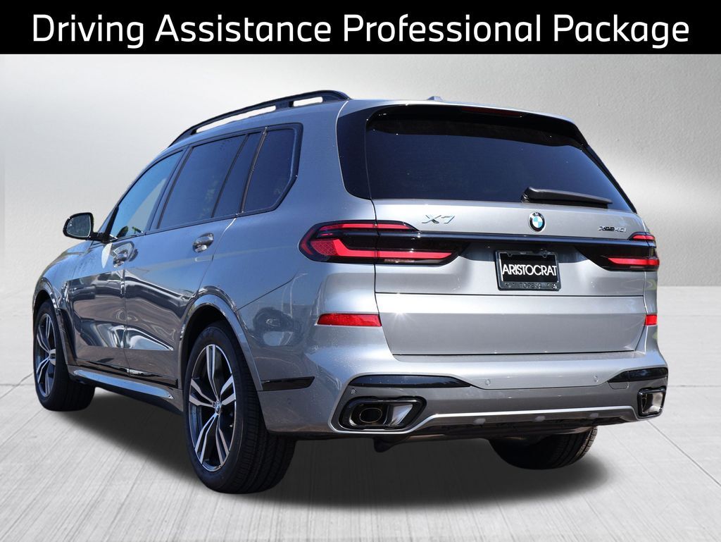 2026 BMW X7 xDrive40i